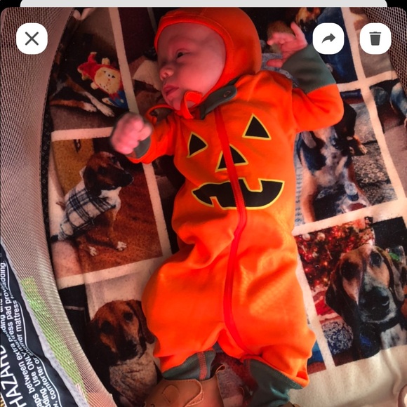 Hanna Andersson Other - Hanna Anderson 100% Organic Pumpkin Zipper Sleeper with Hat 0-3 MONTHS